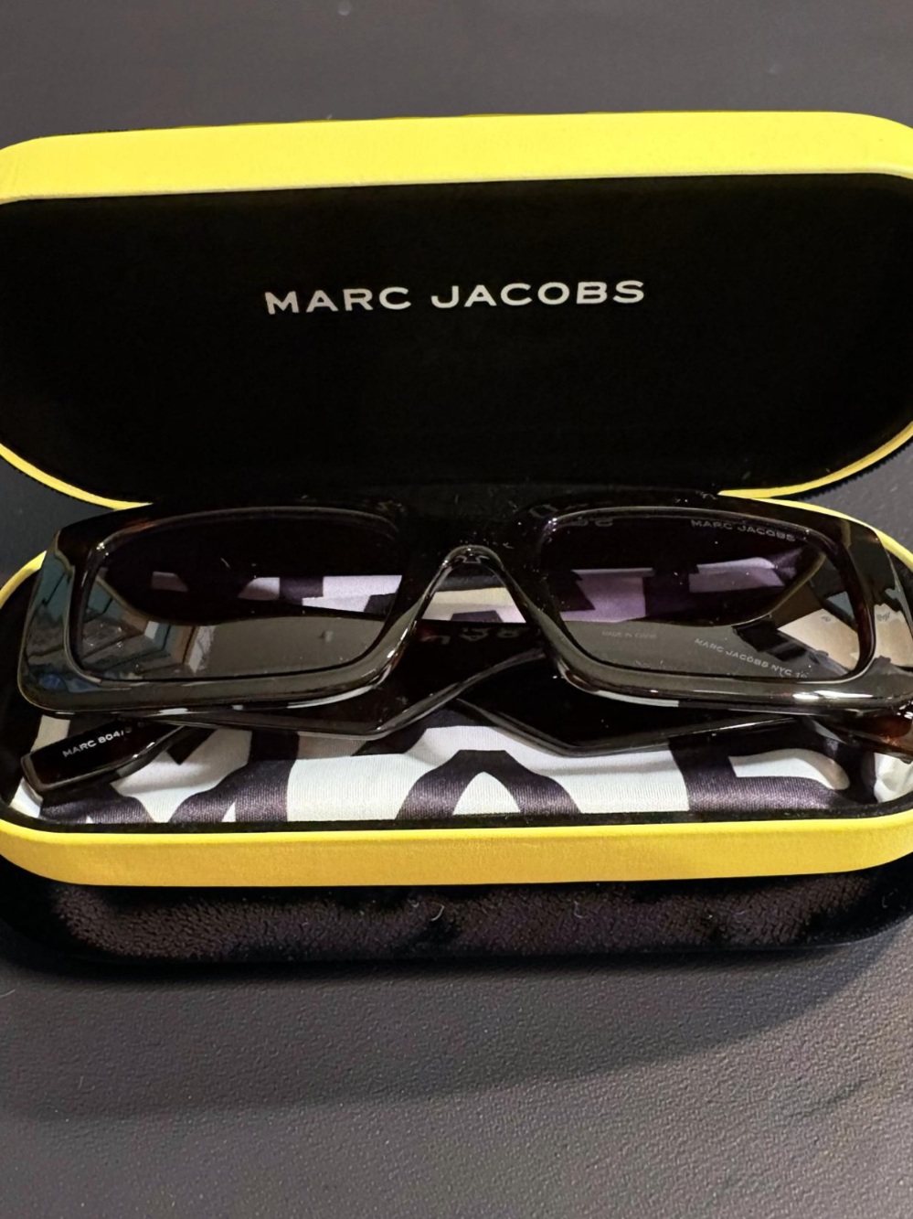 NEW Marc Jacobs Tortoiseshell “The Sunglasses” with Dark Lenses